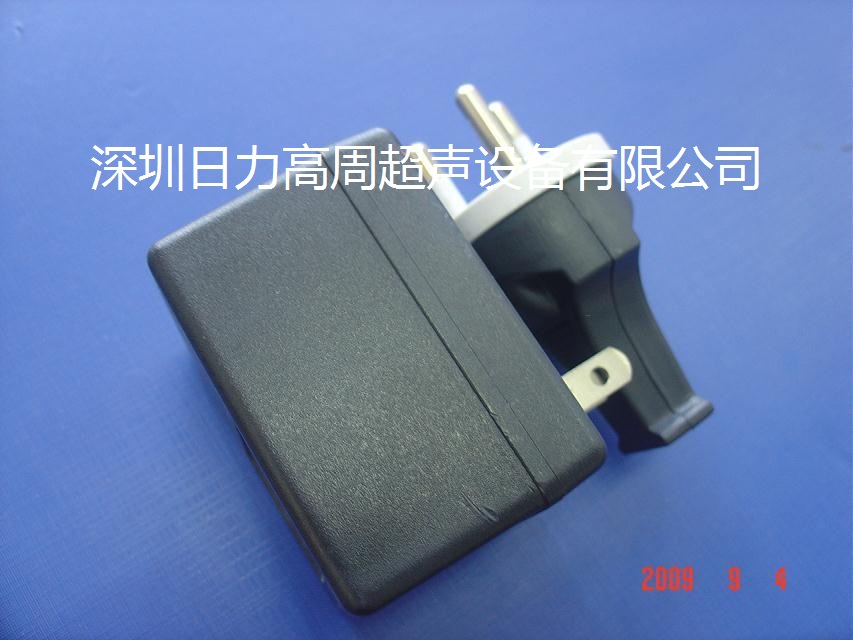 自動轉盤式超聲波焊接機(16工位)
